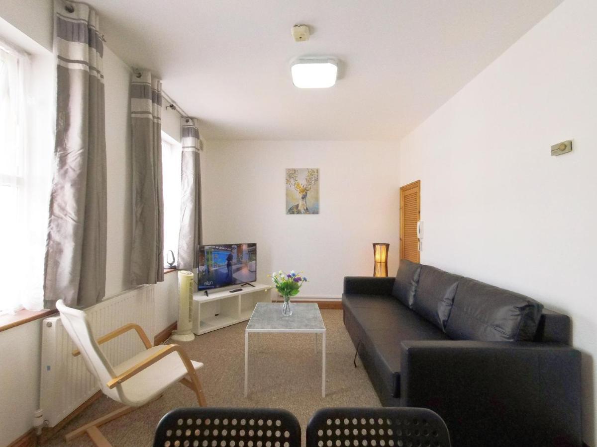 Ferienwohnung Carnation Flat A In Wembley London Exterior foto