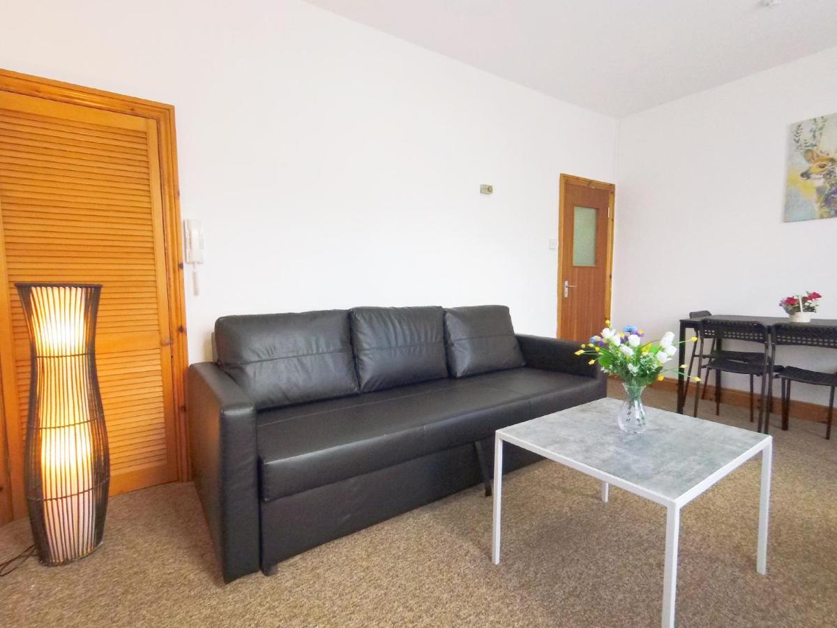 Ferienwohnung Carnation Flat A In Wembley London Exterior foto